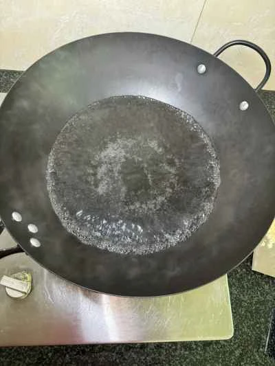 ニンニク風味の甘いブロッコリーの茎の作り方：3