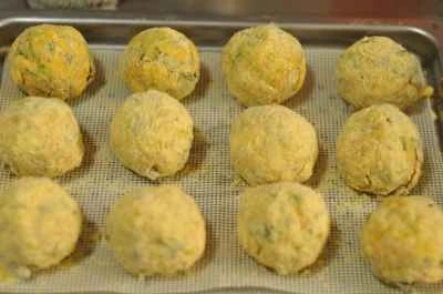 コーンミールと野菜の餃子の作り方：8