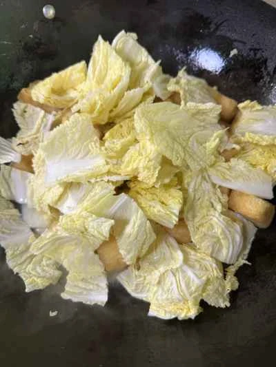 豆腐パフとベビーチンゲン菜の炒め物の作り方：8