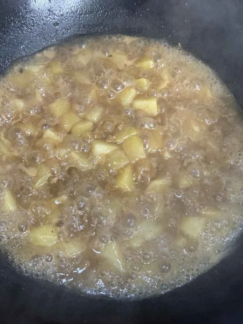 じゃがいも、ひき肉、春雨の煮込みの作り方：9