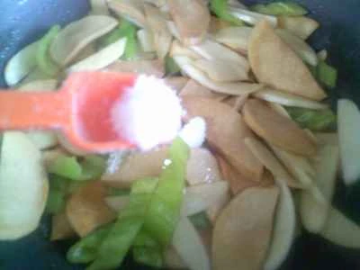 鶏肉とピーマン、水たけのこの炒め物の作り方：11