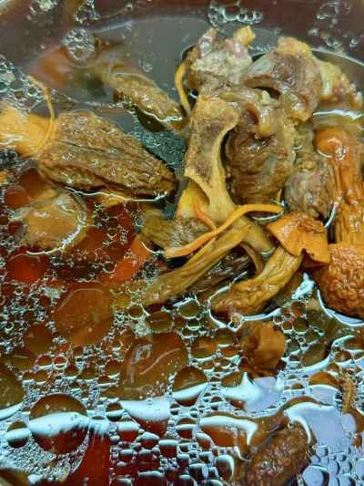 きのこと牛テールのスープの作り方：8