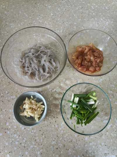 春雨とキャベツの炒め物の作り方：2