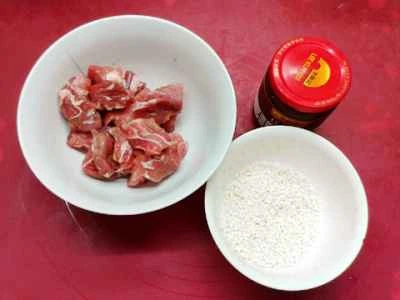 もち米入り蒸し豚スペアリブの作り方：1