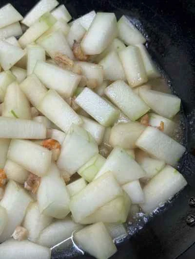 干しホタテと干しエビ入り冬瓜の煮込みの作り方：8