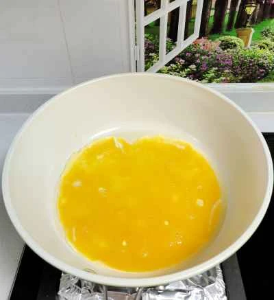 卵とヘチマの炒め物の作り方：3