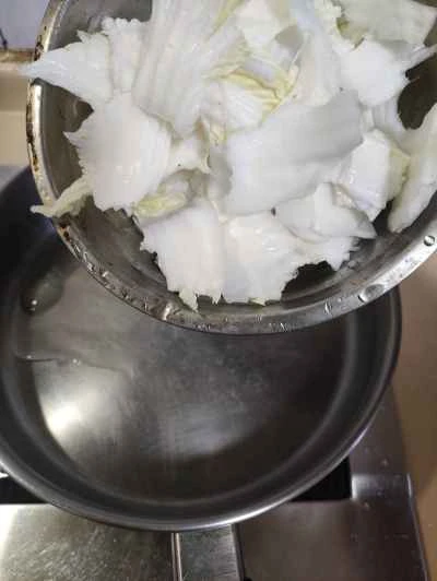 手千切り白菜の煮込みの作り方：3