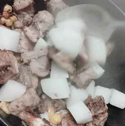 澄まし汁大根と豚バラ肉のスープの作り方：7