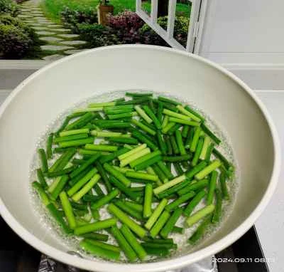 ニンニクの芽入り卵炒めの作り方：3