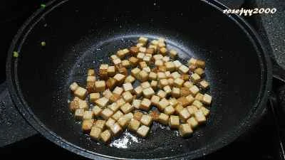 塩豚、乾燥豆腐、角切りコーンの作り方：4