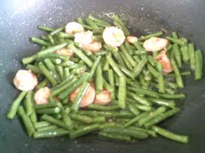 エビとインゲンの炒め物の作り方：13