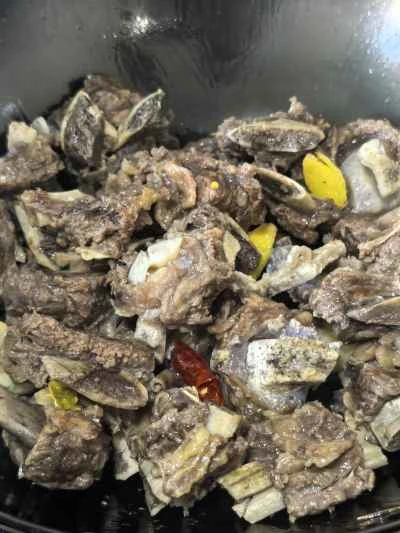 牛ショートリブの煮込みレシピ手順：4