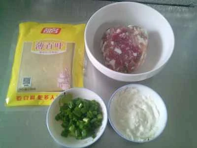 豆腐の皮の煮込み巻きを作る手順：1