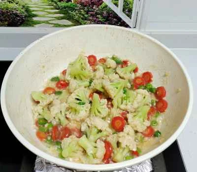 カリフラワーとニンジンのスライス炒めの作り方：9