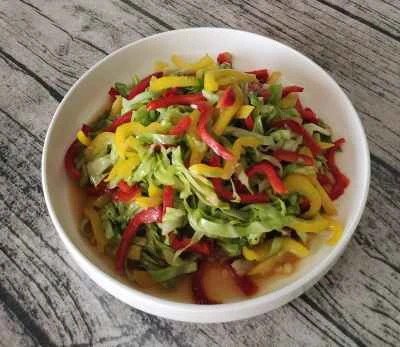 ピーマンとキャベツの炒め物のレシピ