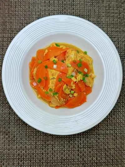 エビ、卵、ニンジン炒めの作り方：14