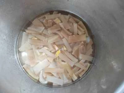 豚皮入りインゲン炒めの作り方：4