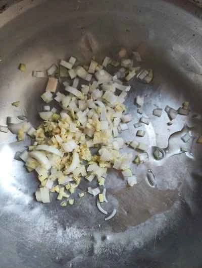 蒸しビーフパティのレシピ手順：2