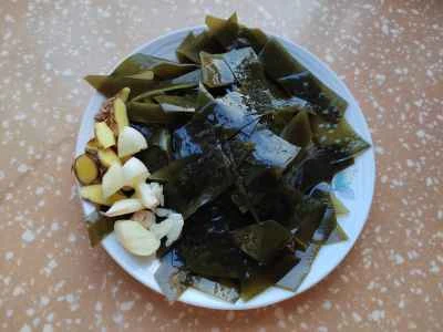 昆布とジャガイモの煮込みの作り方：2