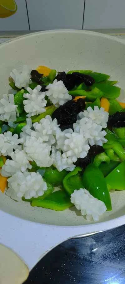 ピーマン入りイカ巻き炒めの作り方：4