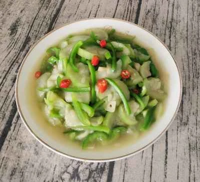 ヘチマとピーマンの炒め物のレシピ