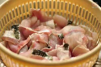 魚の酢漬けの作り方：1