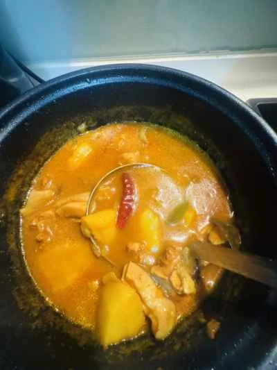 シンプルなカレーチキンのレシピ手順：7