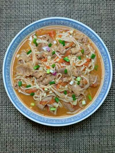 トマト、エノキ茸、牛肉のレシピ