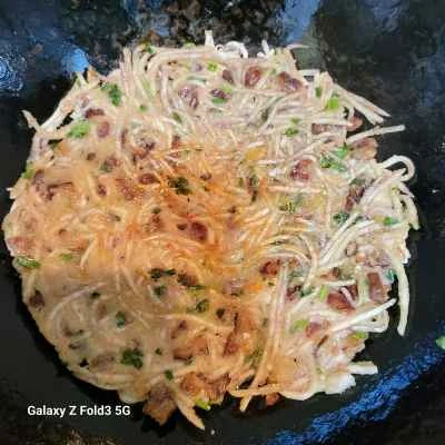 タロイモの千切りパンケーキのレシピ手順：7