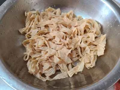 ニンニクの芽と乾燥豆腐の炒め物の作り方：3