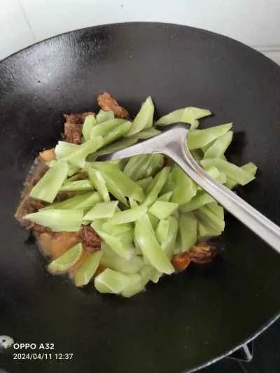 牛肉とたけのこときくらげの炒め物の作り方：5