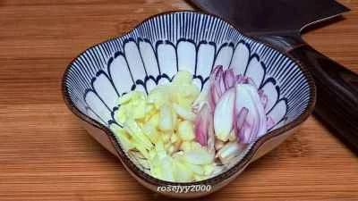 塩漬け豚肉、チリ、インゲン豆の作り方：3