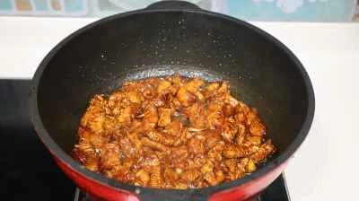 鶏肉の角切り炒めの作り方：3