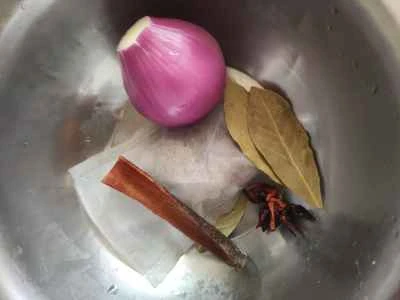 お茶風味の豚足煮込みの作り方：4