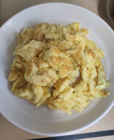 玉ねぎ入りスクランブルエッグの作り方:4