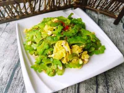 ゴーヤと卵の炒め物の作り方：10