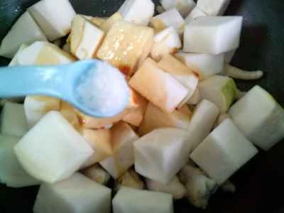 キャベツ入り鶏足煮込みの作り方：6