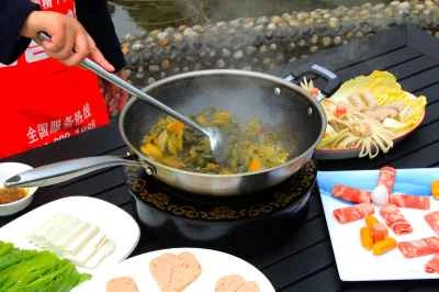 ザワークラウト鍋の作り方：2