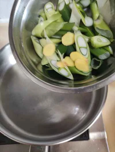 ネギ入りラム肉の炒め物を作る手順：5