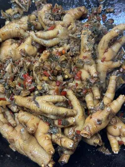 塩漬けカラシナを使った鶏足の煮込みの作り方：10