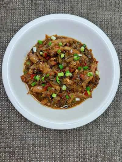 塩漬けカラシナを使った鶏足の煮込みの作り方：12