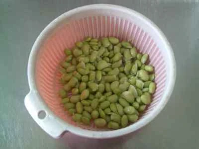 漬物、枝豆、豆腐皮の炒め物の作り方：2