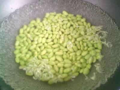 からし菜の漬物、枝豆、グルテンを使ったグルテン炒めの作り方：4