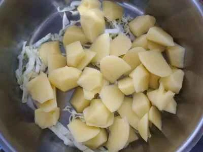 心温まる和風ポテトシチューの作り方：4