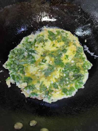 バジル入り目玉焼きの作り方：10