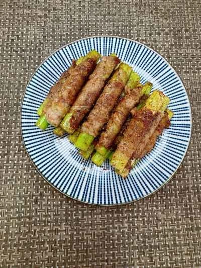 牛肉とアスパラガスのロールのレシピ