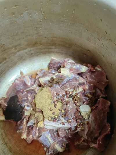 牛肉の煮込みレシピの手順：4