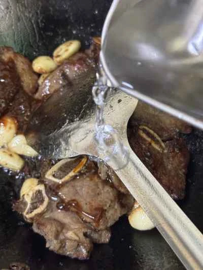 ガーリックビーフリブの作り方：8