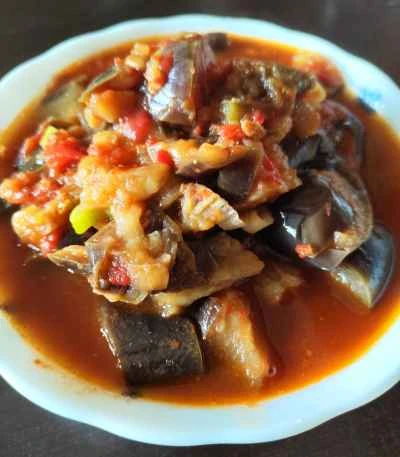 ナスとトマトの煮込みのレシピ