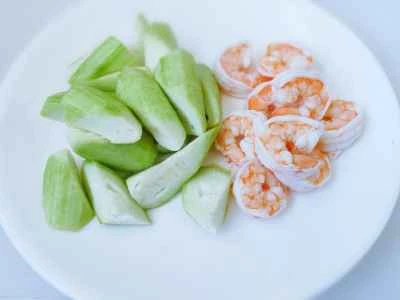 エビとヘチマの炒め物の作り方：5